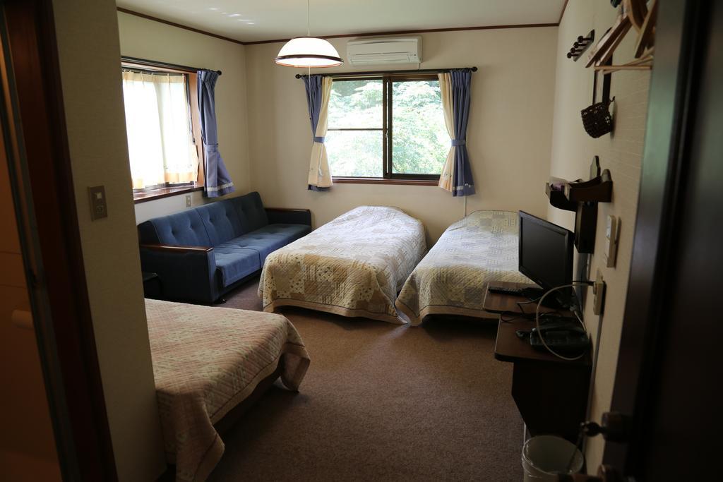 Pension Morinokaze Hakuba Rum bild