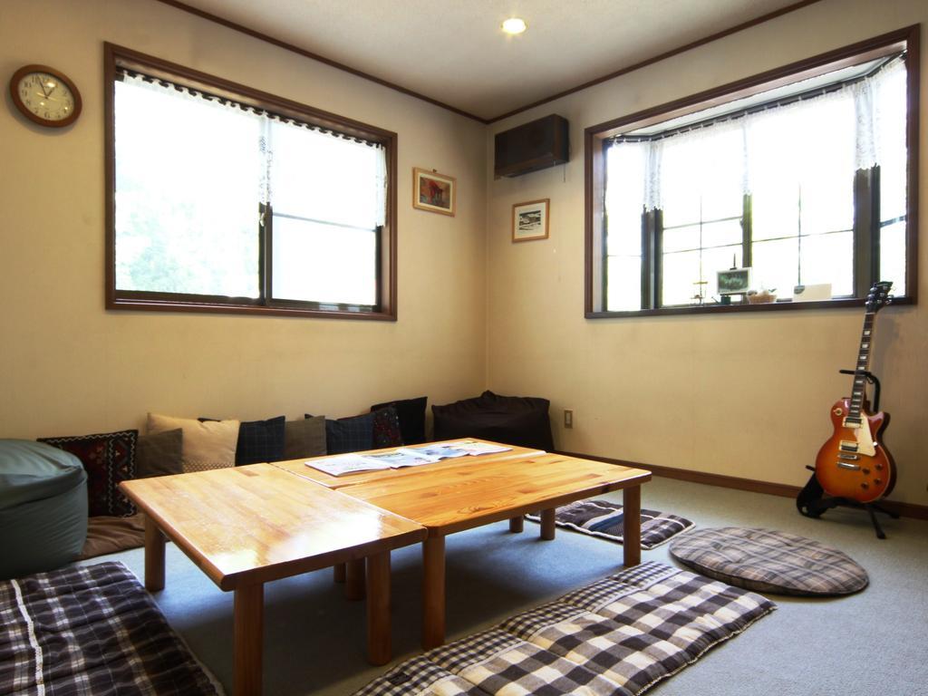 Pension Morinokaze Hakuba Exteriör bild